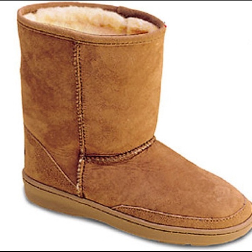 Minnetonka Sheepskin Boots
